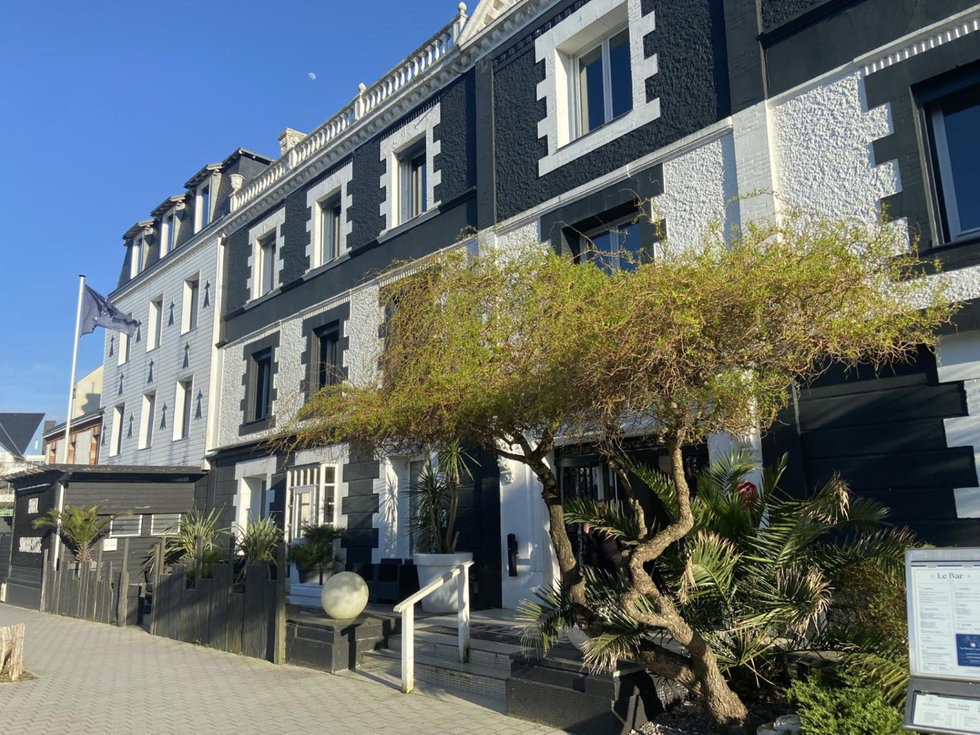 Hotel De Charme Le Sud Bretagne Pornichet Exterior photo